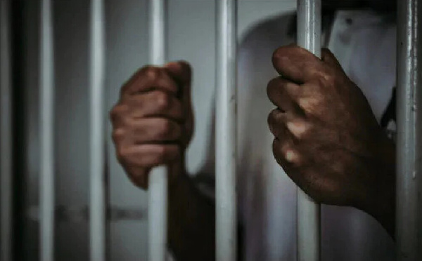 Kolda : H. A. Mballo, arrêté devant une mosquée, avec une arme à feu et des munitions, a passé sa première nuit en prison