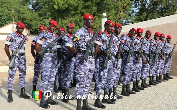 Thiès : La Police et les écoliers réunis autour des couleurs nationales