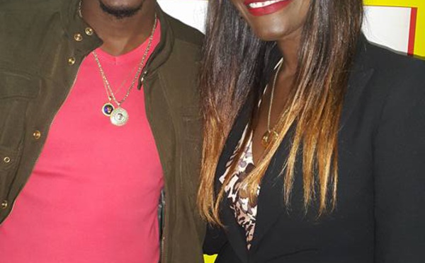 Wally Ballago Seck dans les locaux de FEM FM