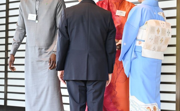 Bassirou Diomaye Faye convié à la cérémonie du thé au Japon : l’empereur Naruhito honore le président sénégalais