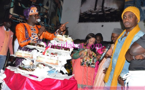 Photos exclusives de l’anniversaire de Papa Thione, organisée Par Ahmeth Thiou au Penc-Mi