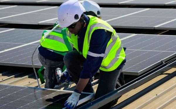 Solaire au Sénégal : Fin des “Classe A”, invasion des marques chinoises — pourquoi NRJSOLAIRE est le repère ?