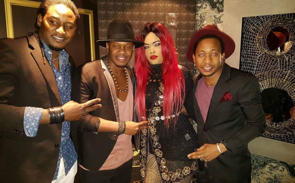 Les images hot de la soirée de l’indépendance à Paris avec Déesse Major, Ndèye Gueye... (Photos)