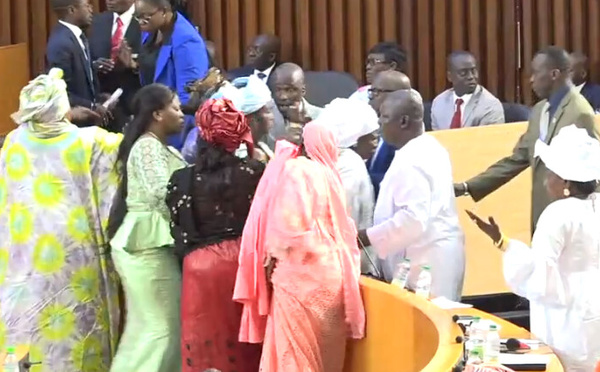 Assemblée nationale : Une rixe entre députées Pastef, après le vote du budget