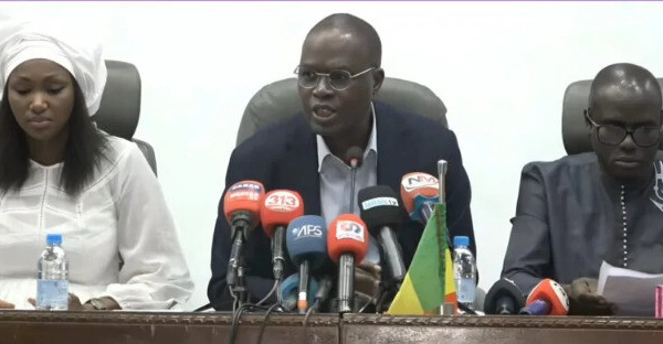 Tensions à l’UCAD : Le FDR met en cause le gouvernement de Pastef et appelle à l’ouverture de concertations