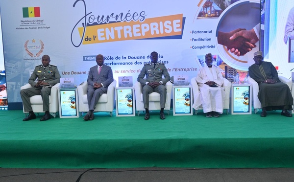 Photos : La Douane à la Journée des entreprises