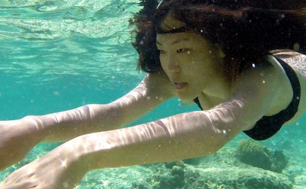 Une étudiante japonaise sans aucune connaissance en survie s’est portée volontaire pour être naufragée sur une île déserte. 19 jours plus tard, elle attrape quelque chose d’impressionnant!