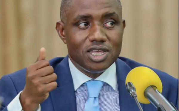 Dr Yoro Dia sur le Recrutement de 59 universitaires sénégalais en Guinée : « L’exil des intellectuels est le symtôme d’une dégénérescence politique et sociale »