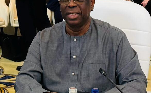 Aux Émirats Arabes Unis : Macky Sall plaide pour un « dialogue intergénérationnel permanent, au service de la fraternité humaine »