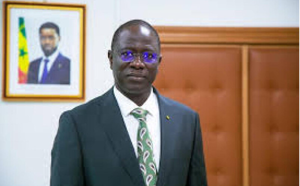 Daouda Ngom, ministre de l’Enseignement supérieur et de la Recherche  : « L'État ne doit rien aux étudiants »