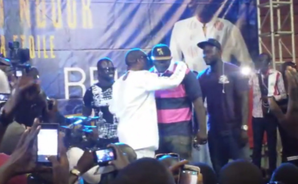 Vidéo - Balla Gaye 2 met le feu à la séance de dédicaces de You à Marius Ndiaye