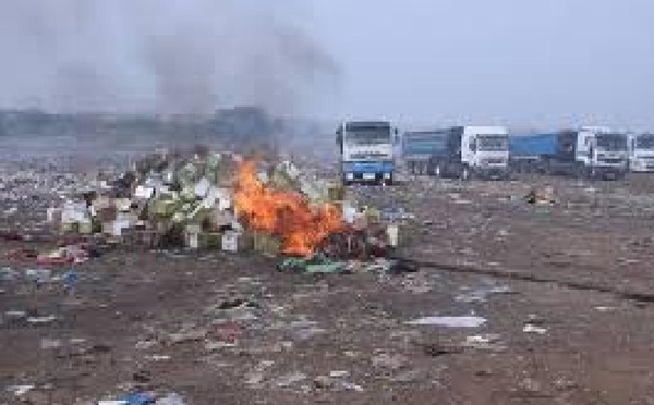 Incineration de plus de 7 tonnes de produits impropres à la consommation à Kolda