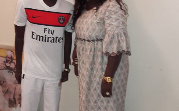 Pape Diouf, Ngoné Ndiaye Guéwel, ça sourit !