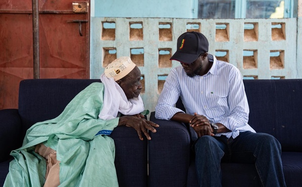 Bassirou Diomaye Faye en visite de condoléances à Médina Yoro Foulah après le décès du maire
