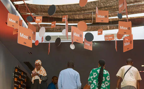 Orange Sénégal s’associe à Samba Peuzzi et dévoile la nouvelle version de Max it, plus simple, plus fluide et plus inclusive