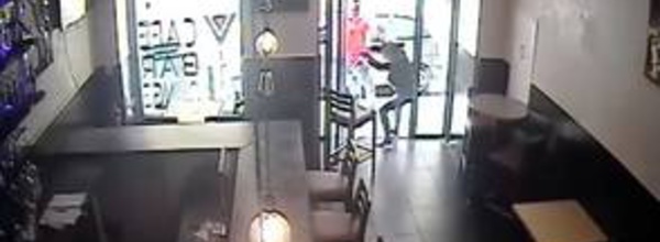 L'image de la serveuse agressée à Nice car elle servait de l'alcool pendant le Ramadan dévoilée 