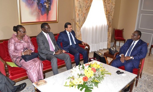 1 juin 2015 - Dr Ali Bin Fetais Al- Marri Procureur Général de l'Etat du Qatar et Abdoulaye Mar Dieye, Directeur du Bureau régional pour l’Afrique du PNUD reçus en Audience par le Président Macky Sall