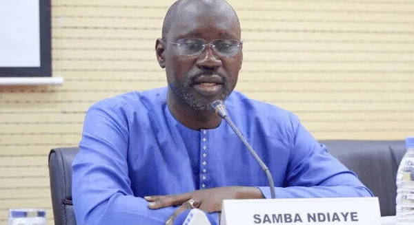 Samba Ndiaye critique Ousmane Sonko : « Il n'avait ni les compétences ni l'humilité »