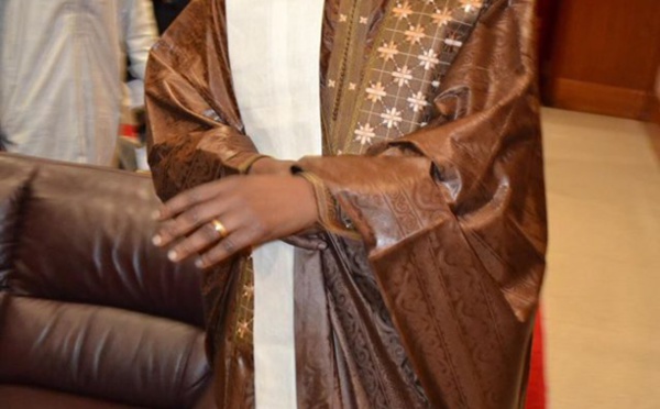 Youssou Ndour toujours sobre et élégant