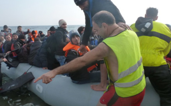 Ancien réfugié, il est aujourd’hui bénévole sur les plages grecques
