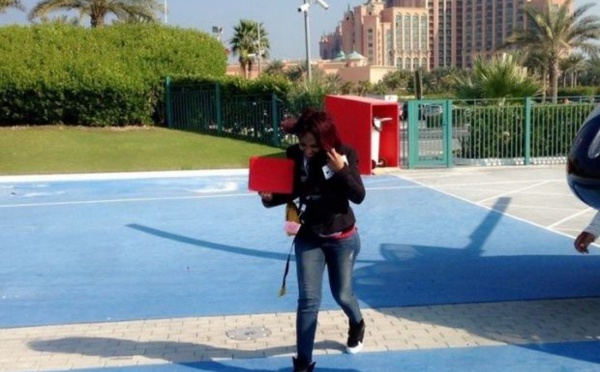 Viviane Chidid  atterit  à Dubai avec son manageur Didjack