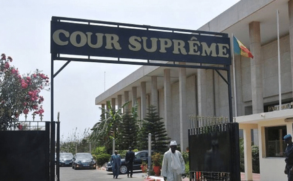 La Cour suprême suspend le licenciement des élèves agents de la 49ᵉ promotion
