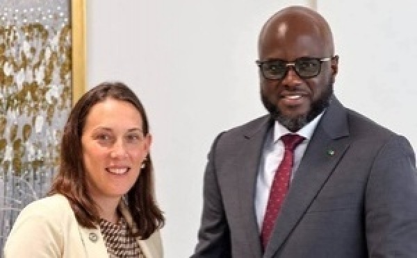 Sécurité et défense: El Malick Ndiaye échange avec une délégation Américaine sur le contrôle parlementaire