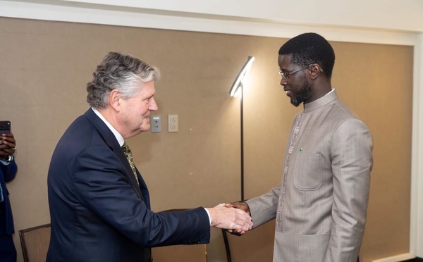 Gaz et développement : Diomaye Faye échange avec le patron de Kosmos Energy