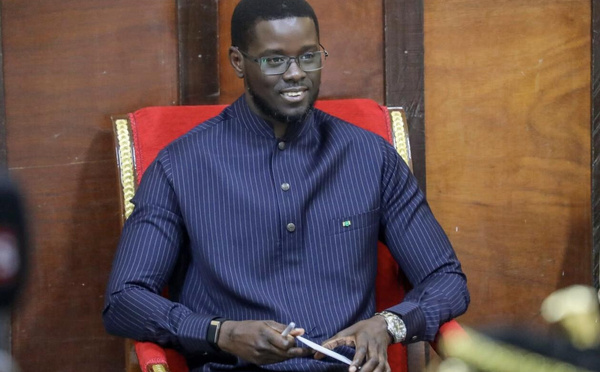 Le président Faye récompensé par le trophée spécial du Prix de l'eau de l'Afrique de l'Ouest