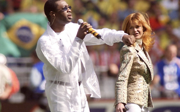 Youssou Ndour et le football, une relation qui dure depuis des décennies