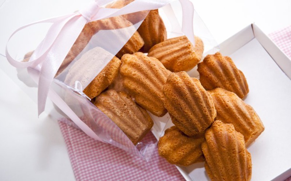 Réalisez vos madeleines au yaourt express : trop facile !