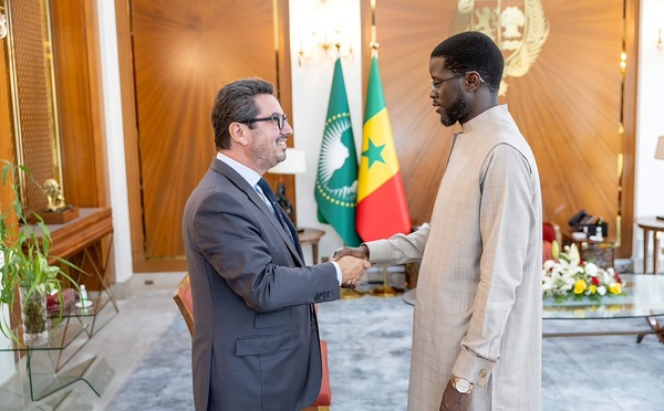 Bassirou Diomaye Faye reçoit le président de MSC pour renforcer la coopération maritime