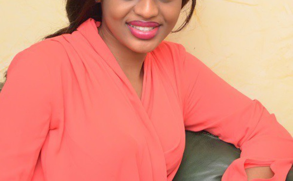(04 Photos) Penda Ly, ancienne Miss Sénégal, toujours aussi rayonnante