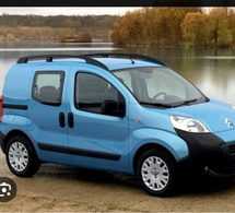 Avis de recherche : Un véhicule de marque VP CITROEN NEMO de couleur bleue, immatriculé AA-456-EM, volé ce vendredi, dans un parking des HLM4