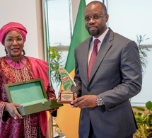 Photos / Primature : Le Premier ministre Ousmane Sonko a reçu une délégation de la CNDH, ce lundi