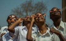 Madagascar:   Eclipse annulaire solaire - Un beau spectacle malgré un ciel couvert