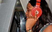 Vidéo : Après Oumou Sow et Ndéye Guèye, la danseuse Mbathio Ndiaye prépare un single 