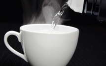 LES AVANTAGES DE L'EAU CHAUDE