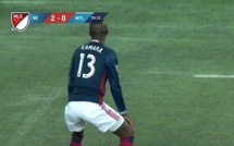 Vidéo: Kamara twerk après son but et récolte un carton jaune...Regardez