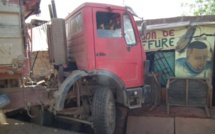 Tragédie à Guédiawaye : Un mendiant de 6 ans éventré par un camion, sous les yeux de son jumeau et de sa maman mendiante