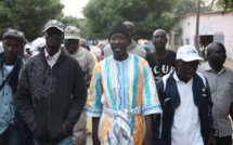 (Vidéo) Magal 2016 : Pour rallier Touba à pied, le maire de Thiès, Talla Sylla a quitté Thiès aujourd’hui