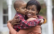 J’aime mon fils, mais, j’ai peur qu’il ne découvre que je ne suis pas sa mère génétique