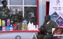 Vidéo: Thione Seck refuse un contrat pour aller chanter Yaya Jameh en Gambie et demande à Youssou ndour.... version Kouthia......