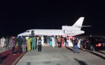  URGENT GAMBIE Vidéo: Yahya Jammeh et Alpha Condé viennent d'embarquer à bord d'un jet privé