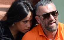 Amel Bent, une maman sexy pour l'anni­ver­saire de sa fille