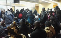 Grosse pagaille au Consulat du Sénégal à Paris ce lundi matin: les inscriptions sur les listes électorales retardées faute d'équipes complètes et d'organisation, colère noire des usagers et des parties prenantes