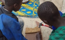 Photos-Activités de création manuelle pour les talibés Petites Gouttes