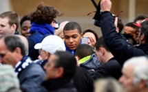 Kylian Mbappé : Découvrir les Bleus à 18 ans, ce n'est pas unique mais c’est exceptionnel