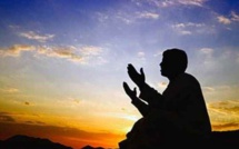 Vidéo – La grogne de Oustaz Omar Sall contre les comédiens qui jouent avec la religion – Regardez