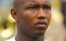 El Hadji Diouf tabasse une fille au Casino et risque la prison